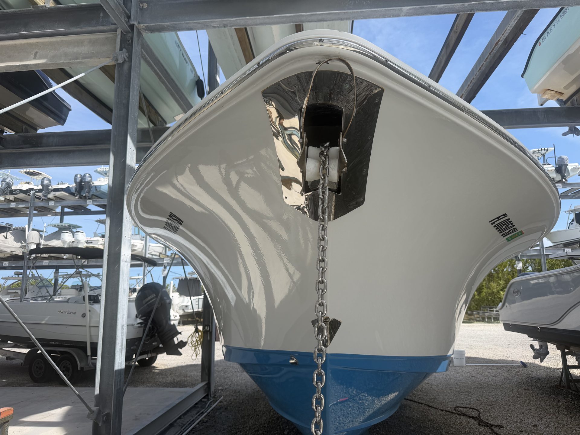 The bow of the center console on the rack, head on
